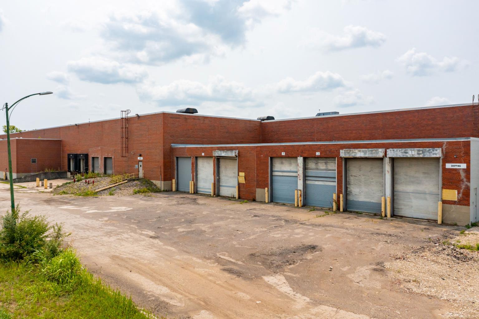 559 East Ohio St