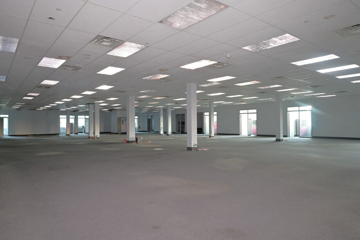 2424 W. 23rd St