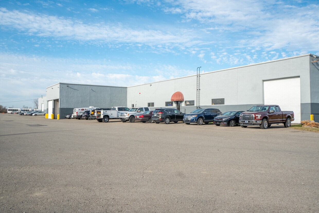 1200 Lebanon Rd