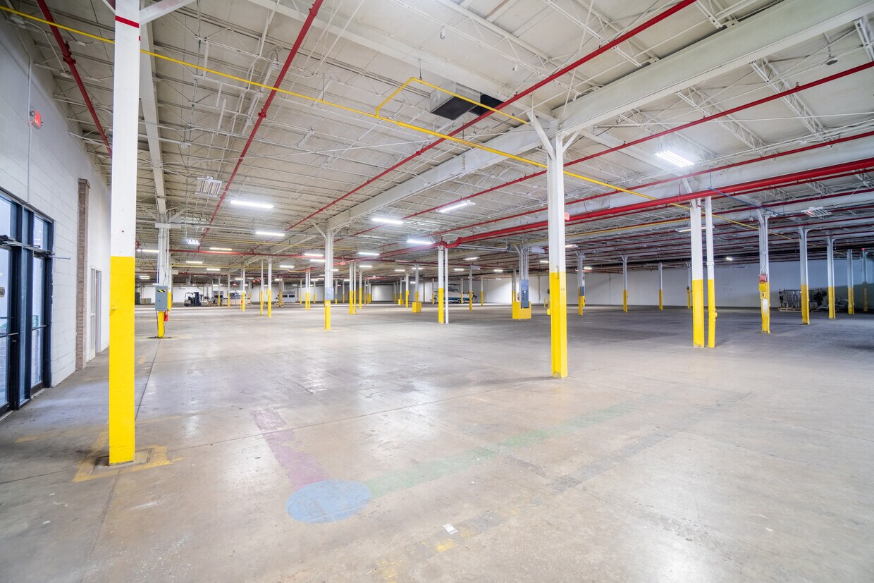 4200 N. Holton St