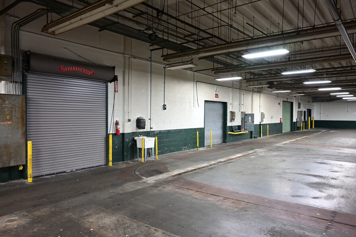 1 Walker Rd